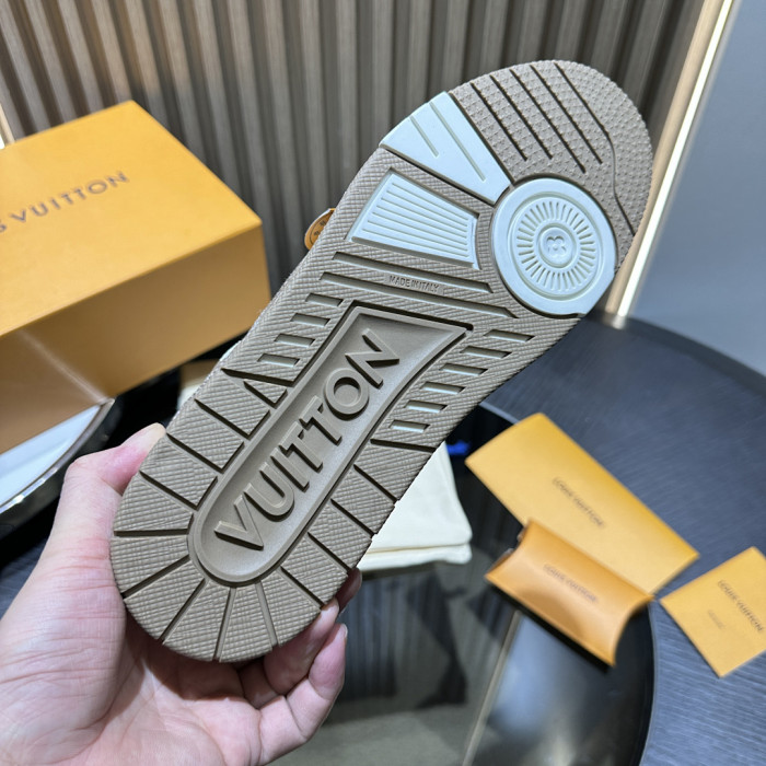 LV snekaers L0000682