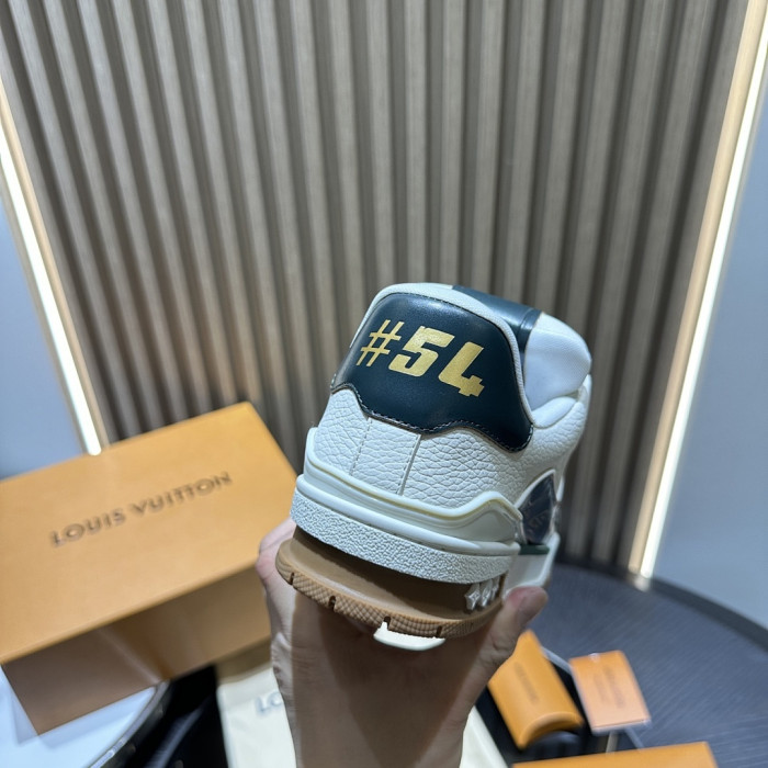 LV snekaers L0000740