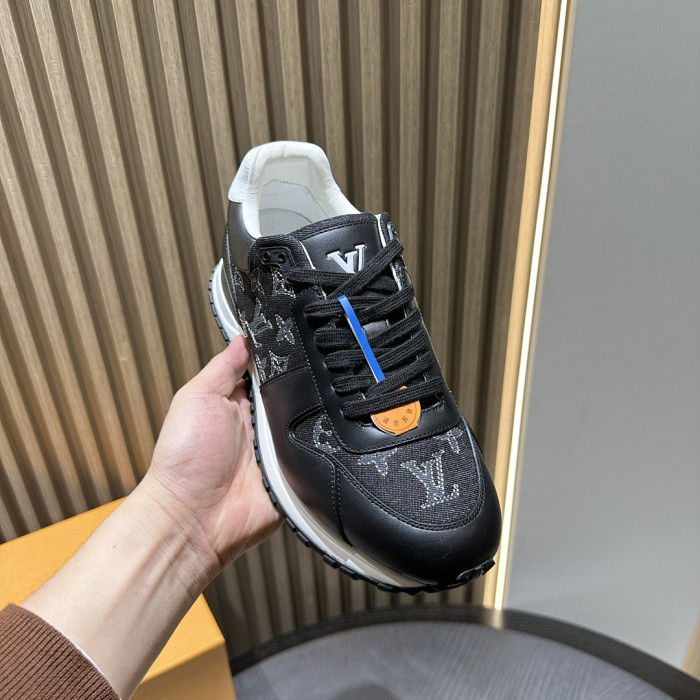 LV snekaers L0000695