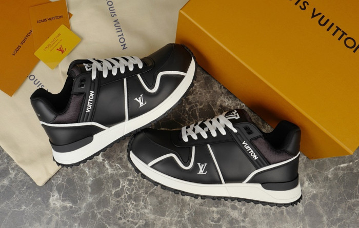 LV snekaers L0000737