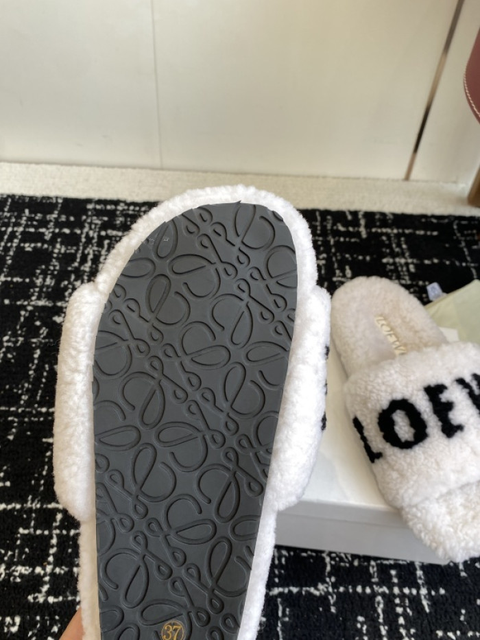 L0EWE Sandal LWS04