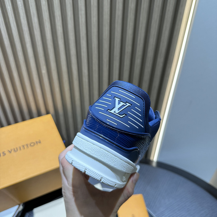 LV snekaers L0000697