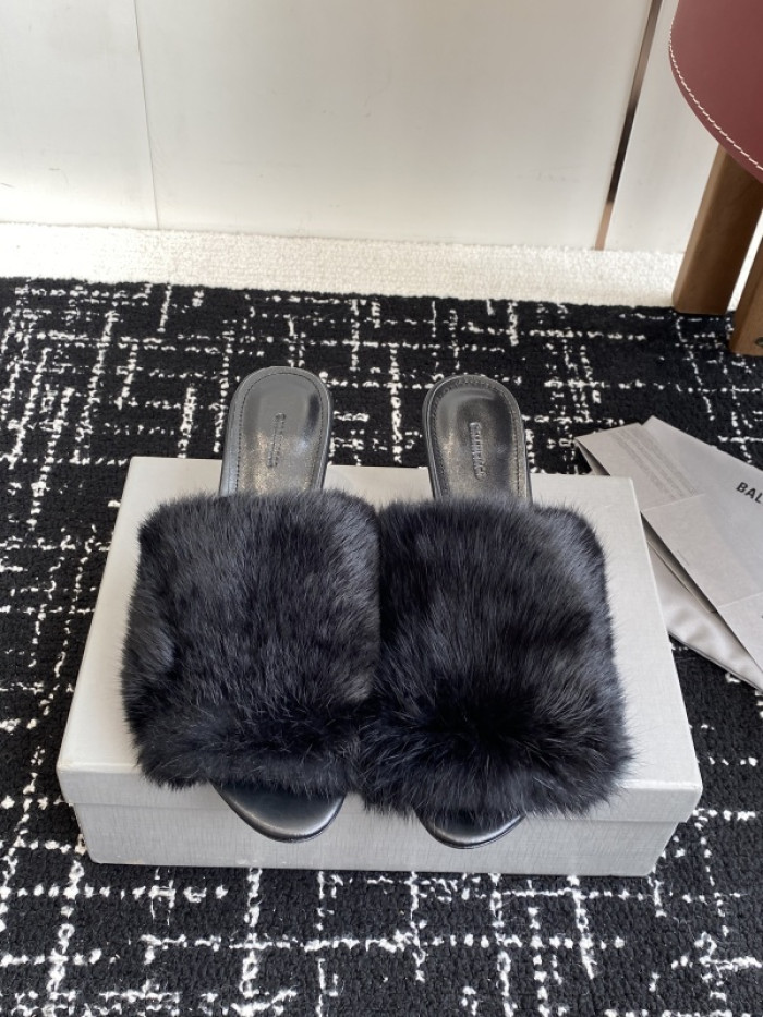 Balenciag* Sandal BS97