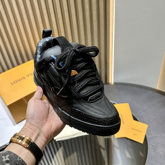 LV snekaers L0000482