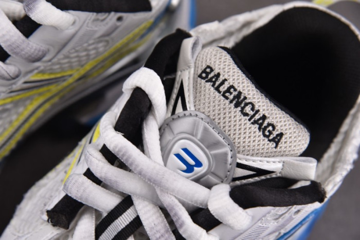 Balenciaga Runner sneaker W3RMU 9074
