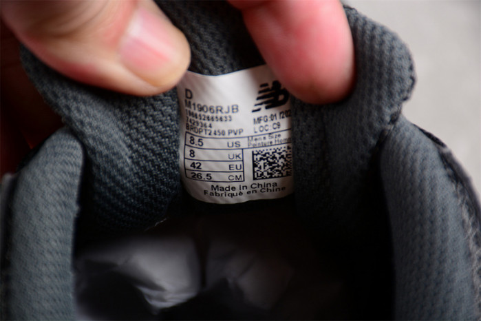 New Balance 1906 M1906RJB